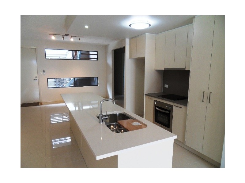 25 Howsan Street, Mount Gravatt East QLD 4122