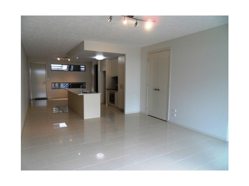 25 Howsan Street, Mount Gravatt East QLD 4122