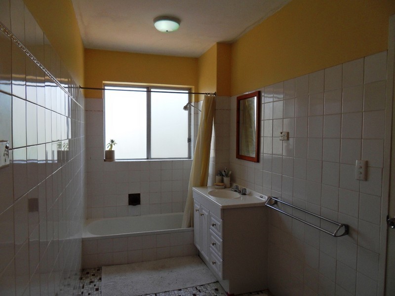 Greenslopes QLD 4120