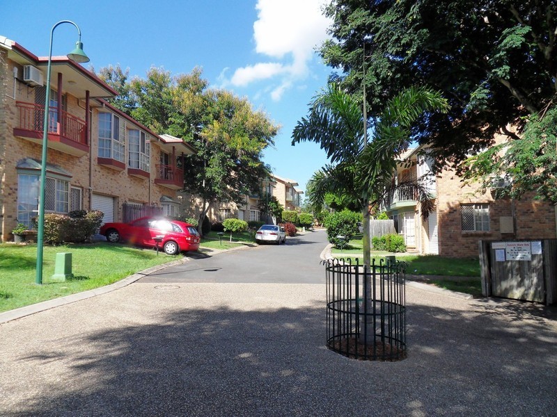 11/1162 Cavendish Road, Mount Gravatt East QLD 4122