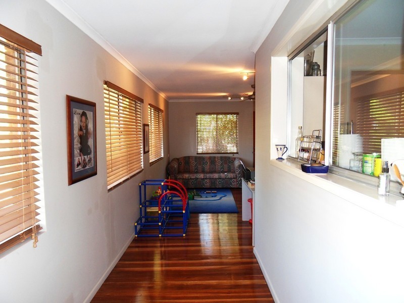 31 Raintree Street, Mansfield QLD 4122