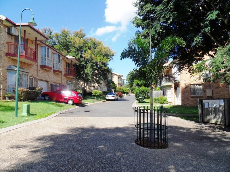 12/1162 Cavendish Rd, Mount Gravatt East QLD 4122