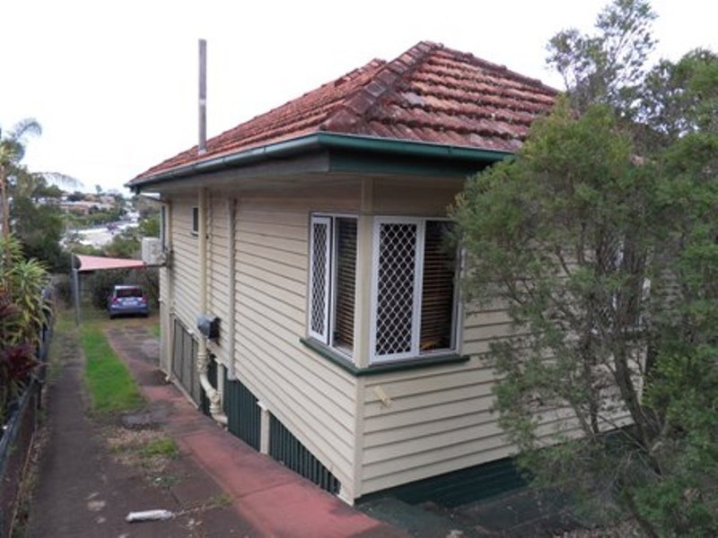 64 Tenby St, Mount Gravatt QLD 4122