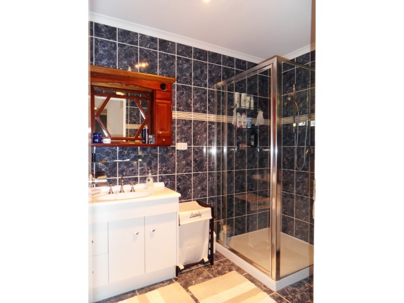 Mount Gravatt East QLD 4122
