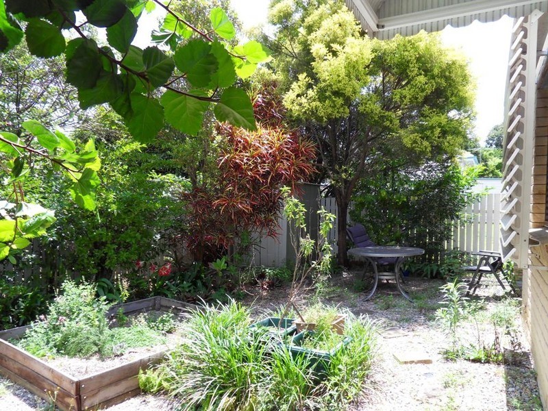 2/25 Lauder Street, Mount Gravatt East QLD 4122