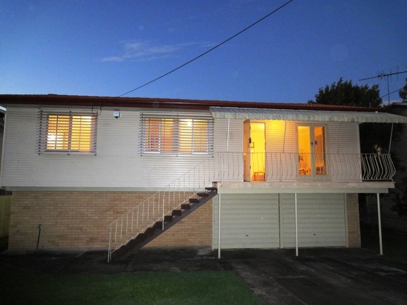 11 Narooma St, Sunnybank QLD 4109