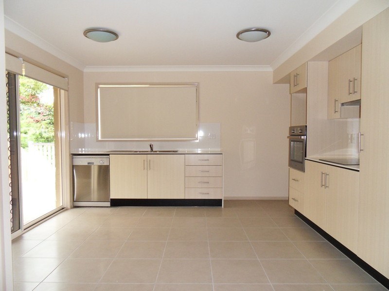 93 Hoff St, Mount Gravatt East QLD 4122