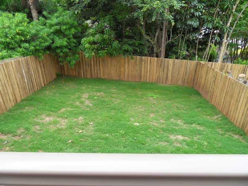 93 Hoff St, Mount Gravatt East QLD 4122