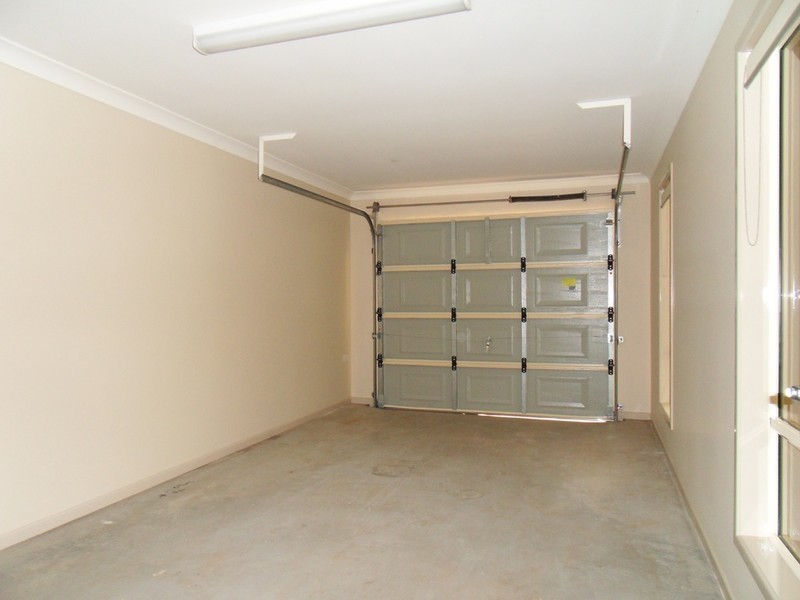 93 Hoff St, Mount Gravatt East QLD 4122