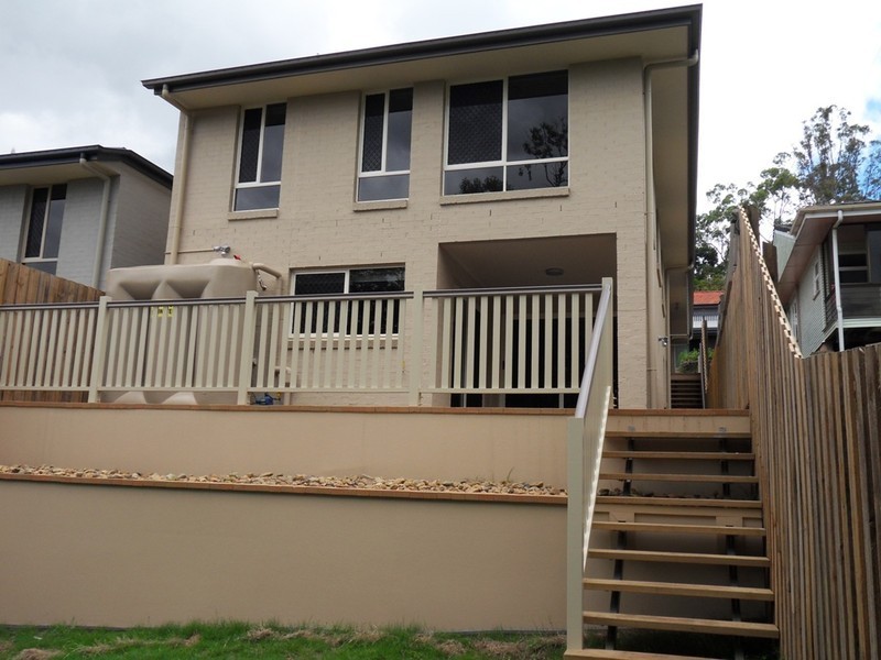 93 Hoff St, Mount Gravatt East QLD 4122