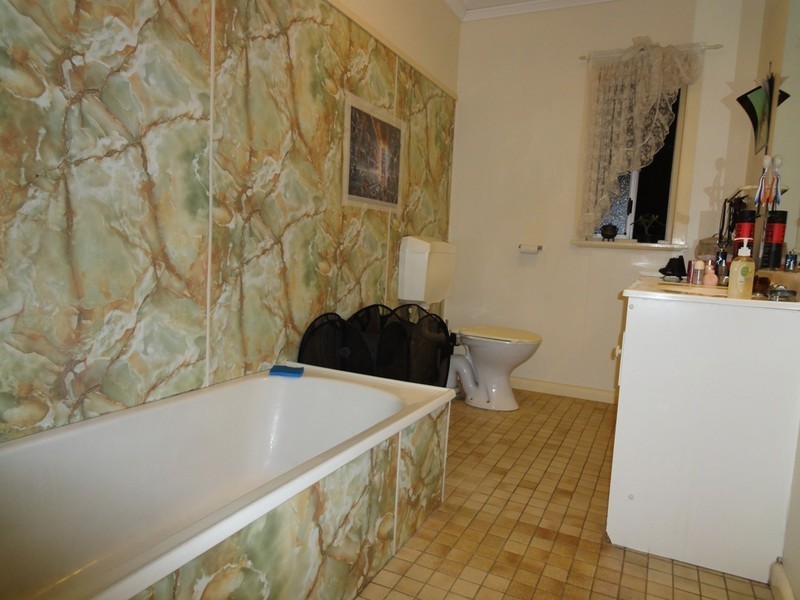 Mount Gravatt East QLD 4122