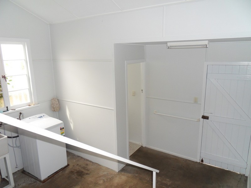 69  Perkins St, Upper Mount Gravatt QLD 4122