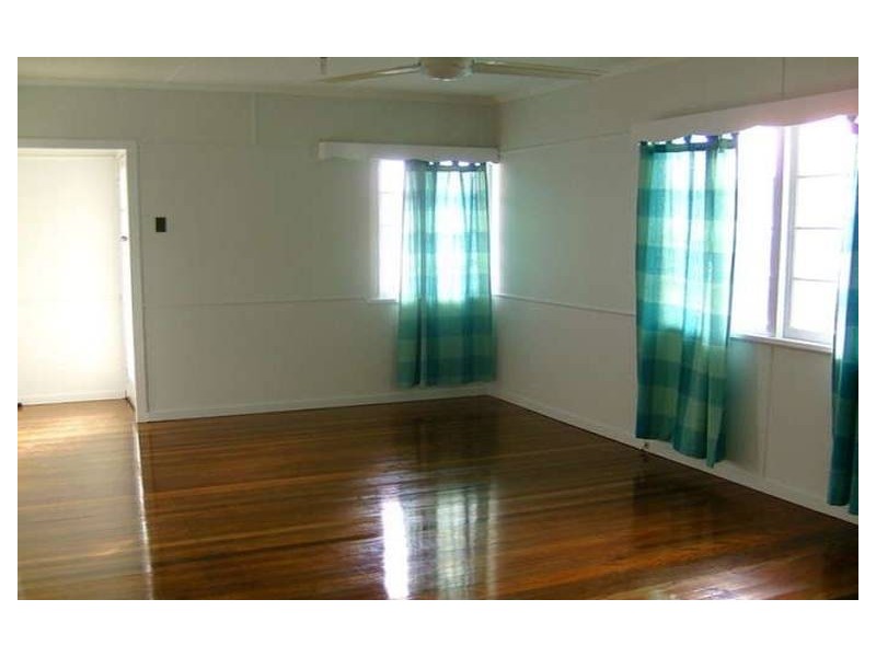 69  Perkins St, Upper Mount Gravatt QLD 4122