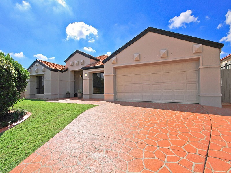 100  Rubicon Cres, Kuraby QLD 4112