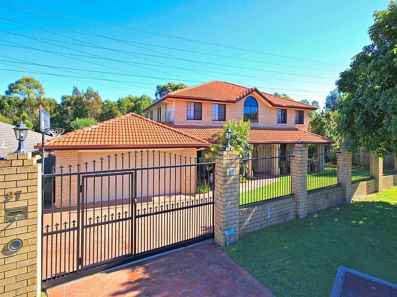 97 Rubicon Cres, Kuraby QLD 4112