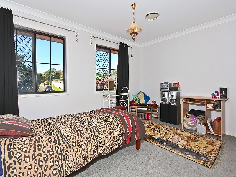 97 Rubicon Cres, Kuraby QLD 4112