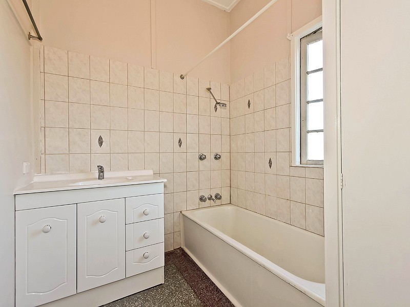 Mount Gravatt East QLD 4122