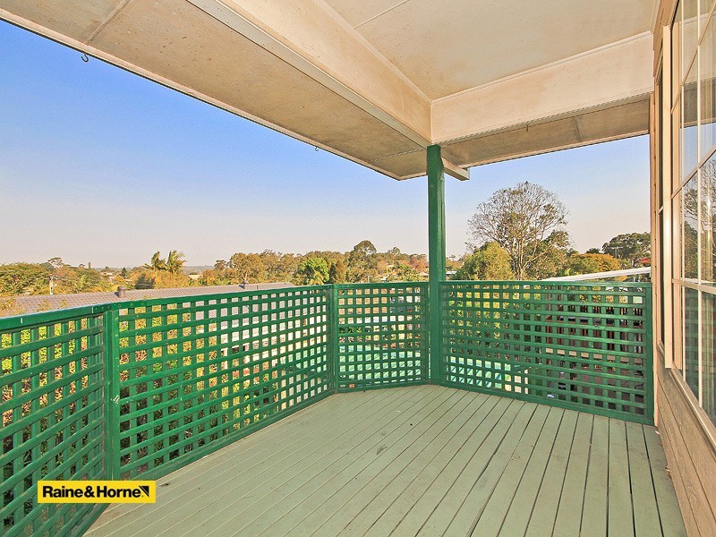 8 Garie Street, Wishart QLD 4122