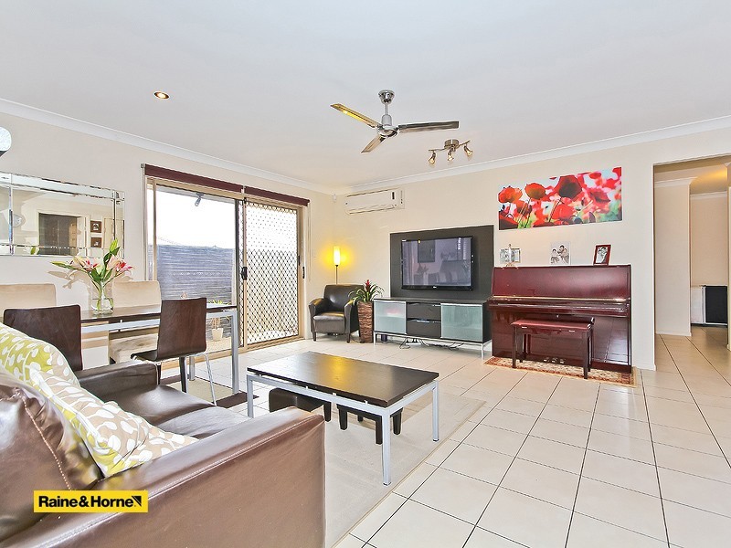 18 Winifred Street, Kuraby QLD 4112