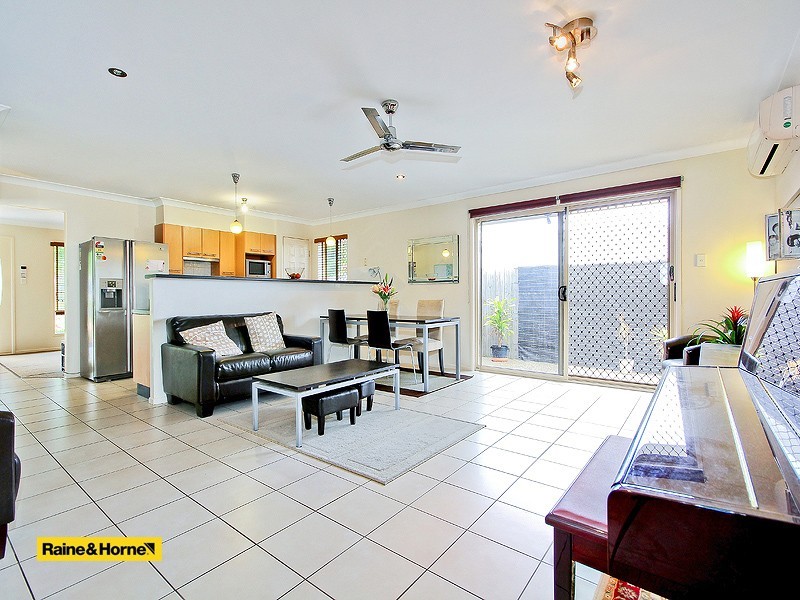 18 Winifred Street, Kuraby QLD 4112