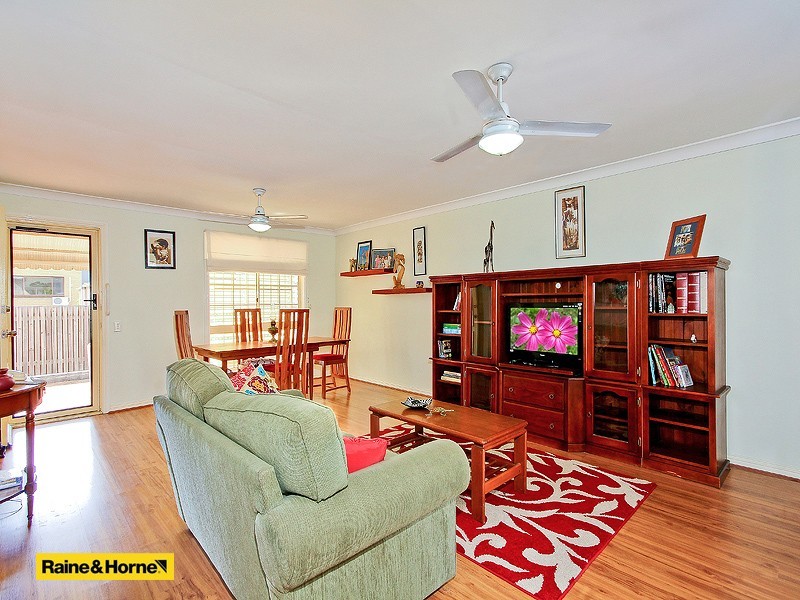 2/87 Kates Street, Morningside QLD 4170