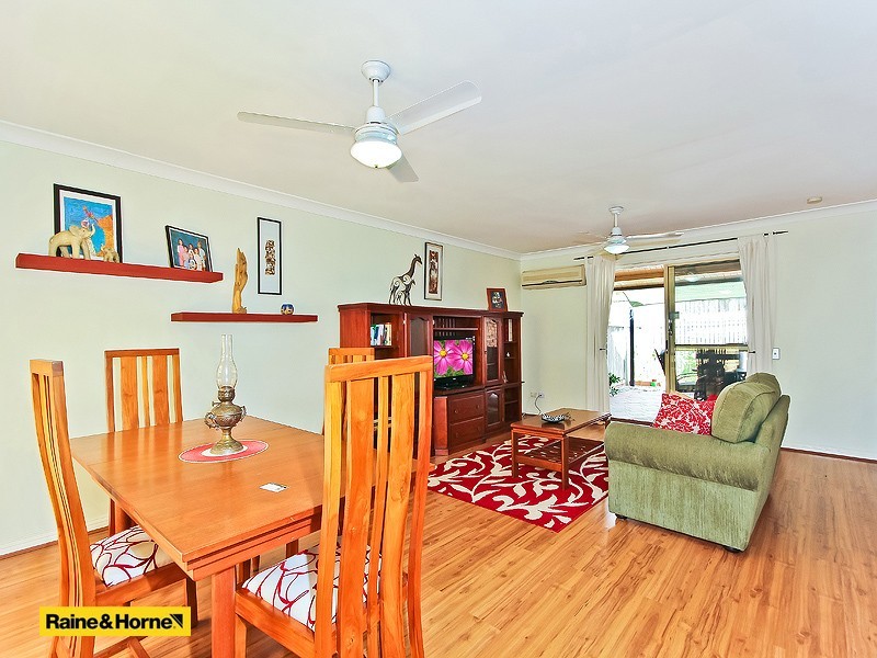 2/87 Kates Street, Morningside QLD 4170