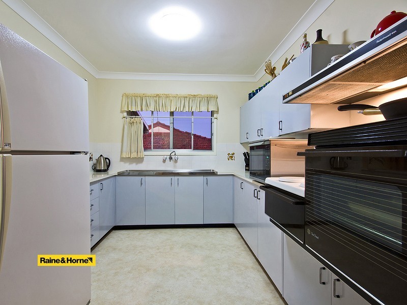 2 Naples Street, Wishart QLD 4122