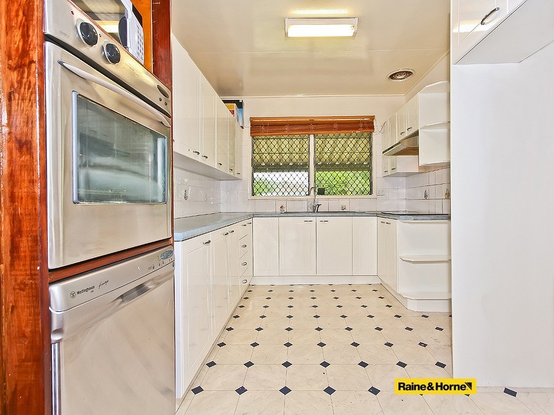 Mount Gravatt East QLD 4122