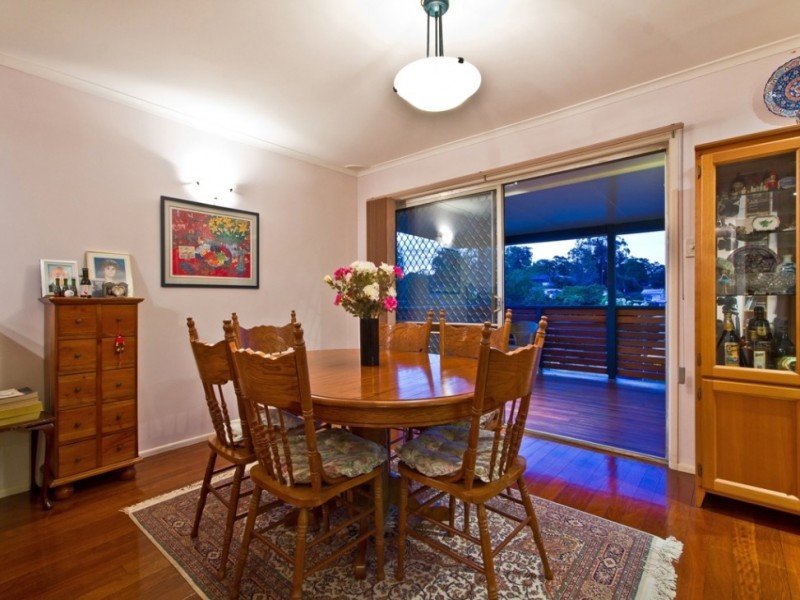 Holland Park QLD 4121