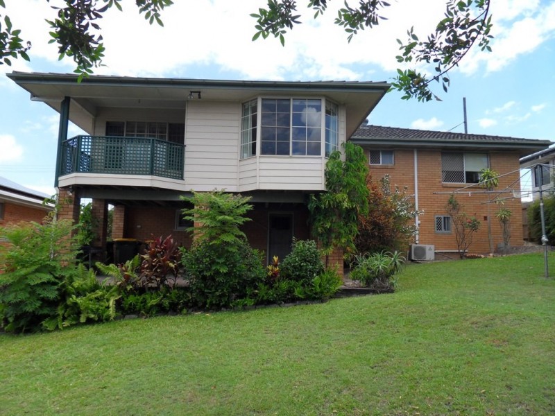 8 Garie St, Wishart QLD 4122