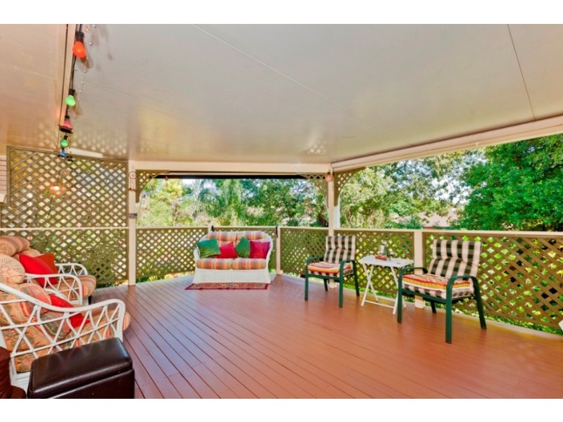 35 Amsterdam Street, Wishart QLD 4122