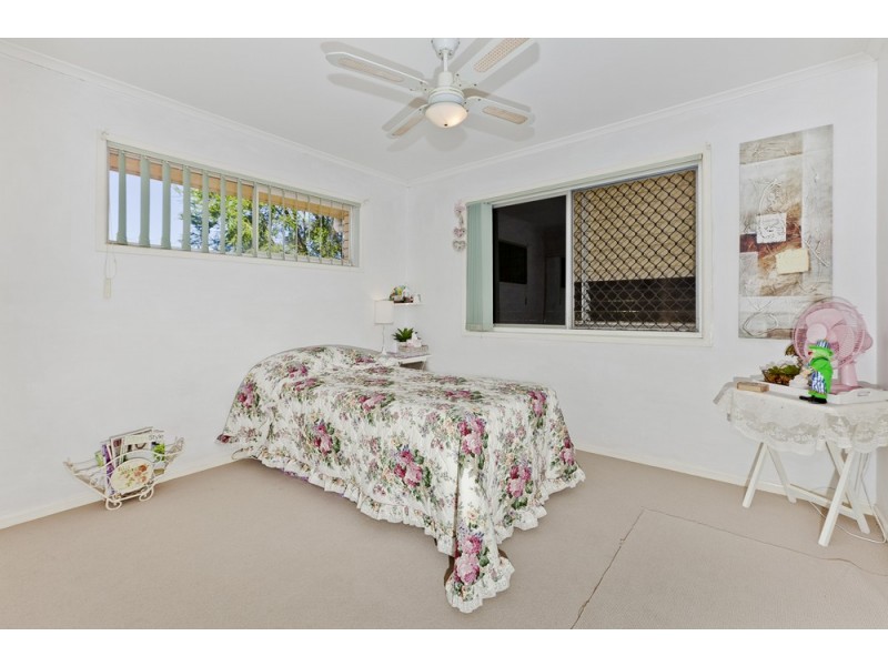 35 Amsterdam Street, Wishart QLD 4122