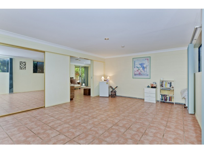 35 Amsterdam Street, Wishart QLD 4122