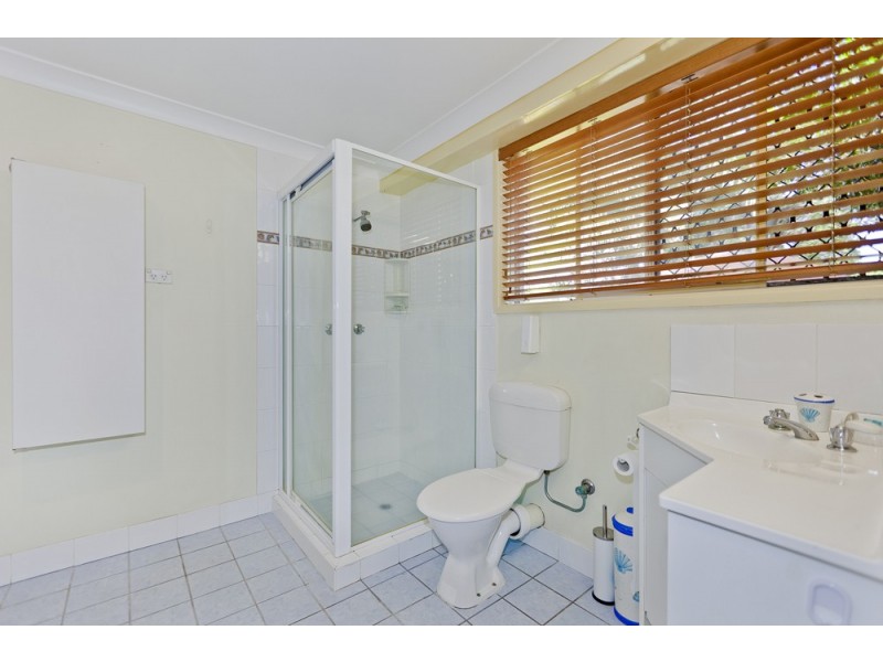 35 Amsterdam Street, Wishart QLD 4122