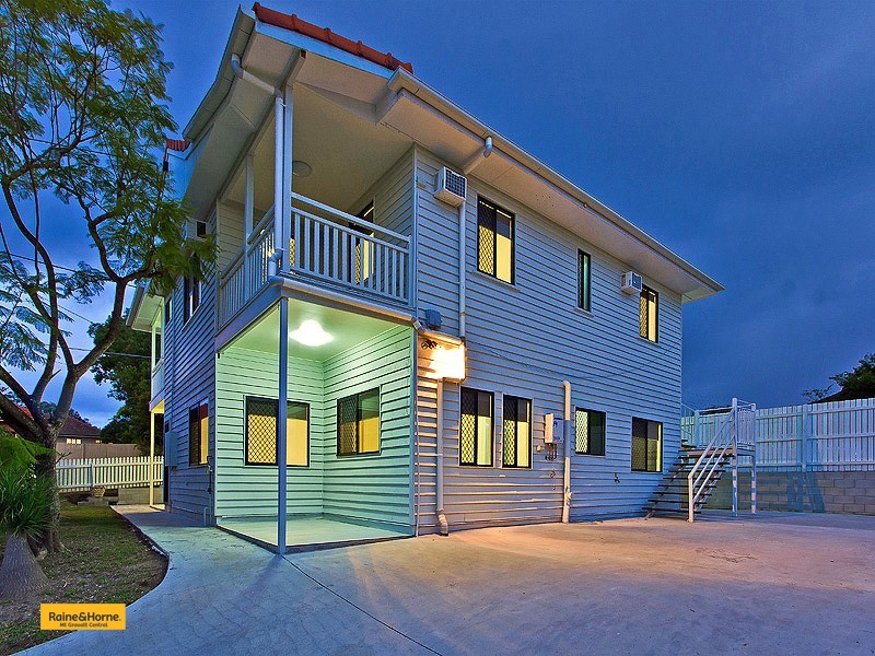 Holland Park QLD 4121