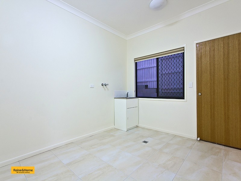 Holland Park QLD 4121