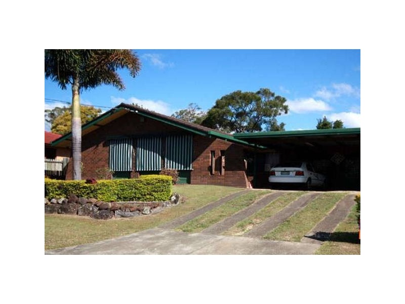 26 Wenlock Cresc, Springwood QLD 4127