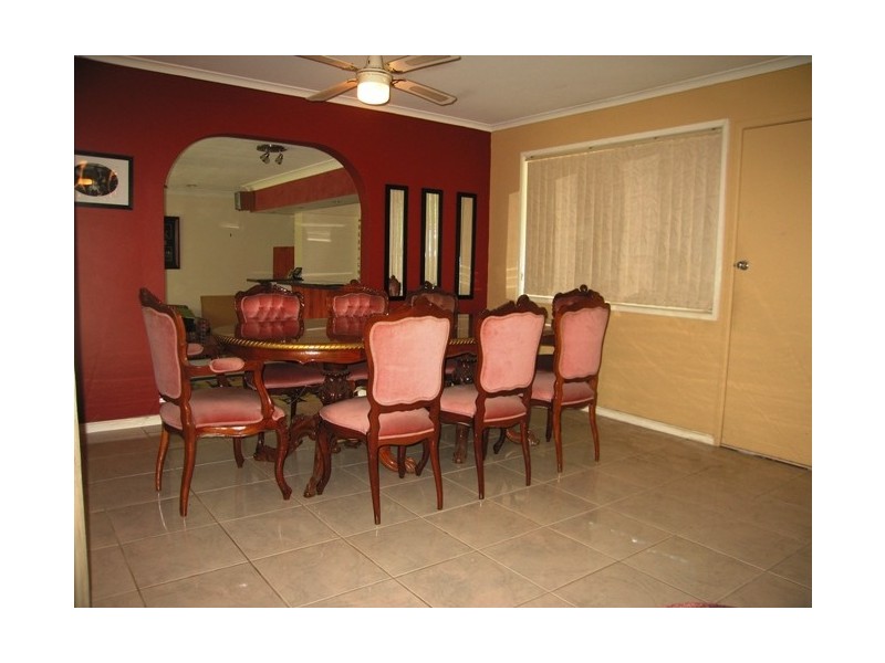 8 Albyn Road, Sunnybank QLD 4109