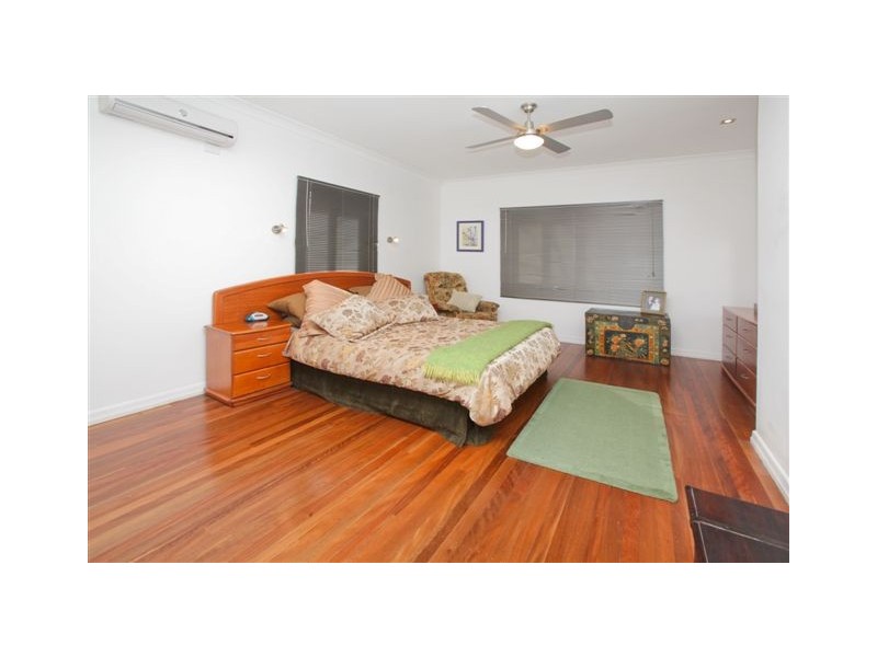 58 Mountain Street, Mount Gravatt QLD 4122