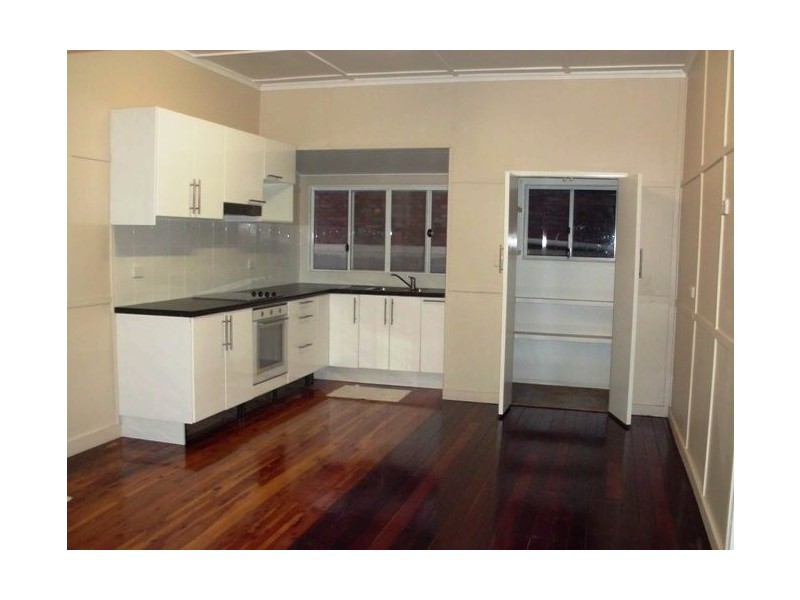 8 Tenby Street, Mount Gravatt QLD 4122