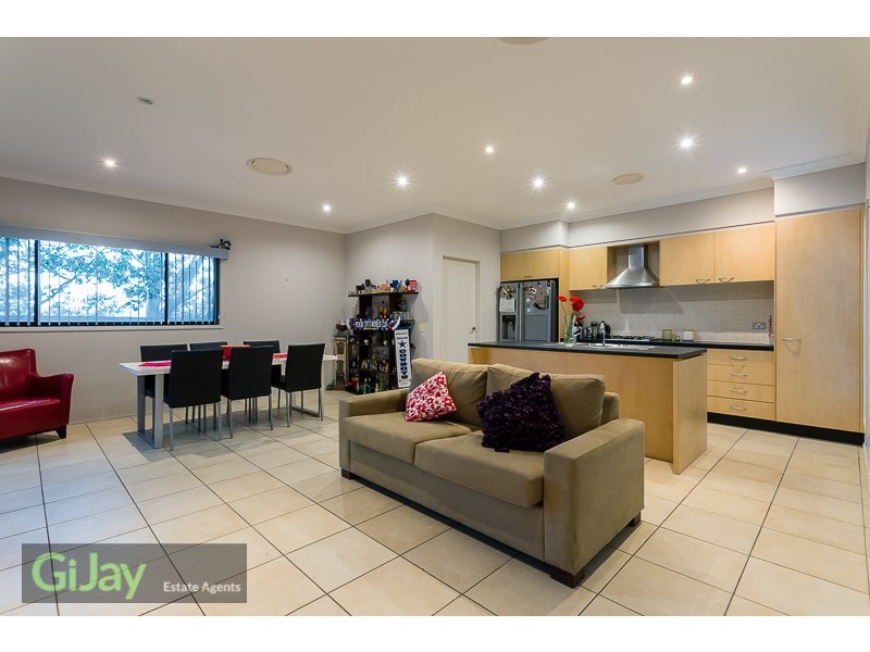 116 Tristania Way, Mount Gravatt East QLD 4122