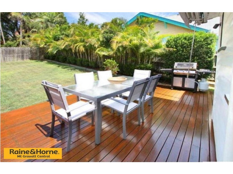 163,167 and169 Hawthorne  Road, Hawthorne QLD 4171