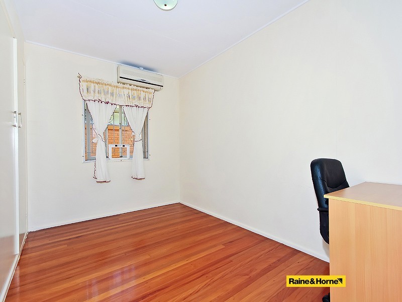 42 Dykes Street, Mount Gravatt East QLD 4122