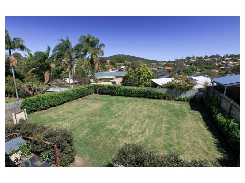 19 Hillcroft Street, Mount Gravatt East QLD 4122