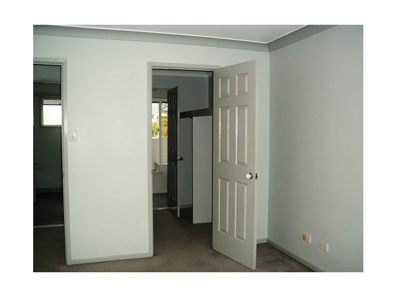 15/27-35 Lani Street, Wishart QLD 4122