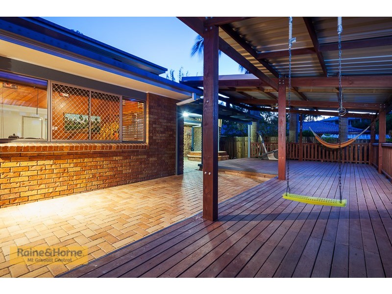 4 Camellia Place, Sunnybank Hills QLD 4109