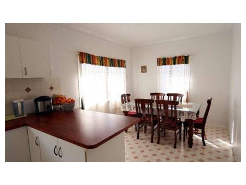 1571 Logan Road, Mount Gravatt QLD 4122