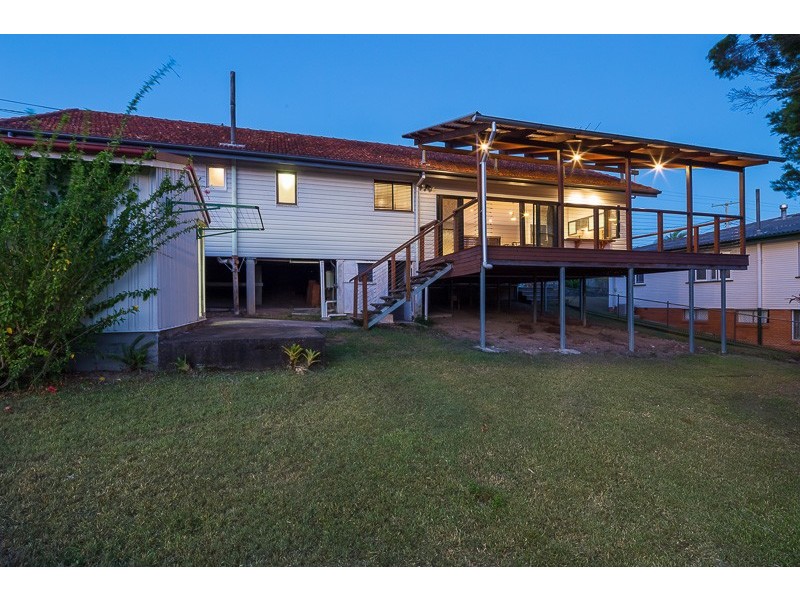 1 Calonne Street, Upper Mount Gravatt QLD 4122