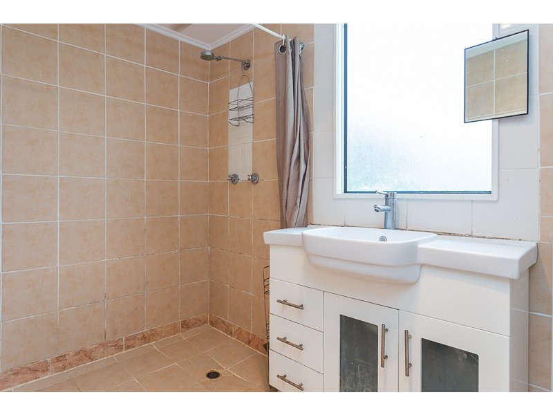 2 Chester Rd, Eight Mile Plains QLD 4113