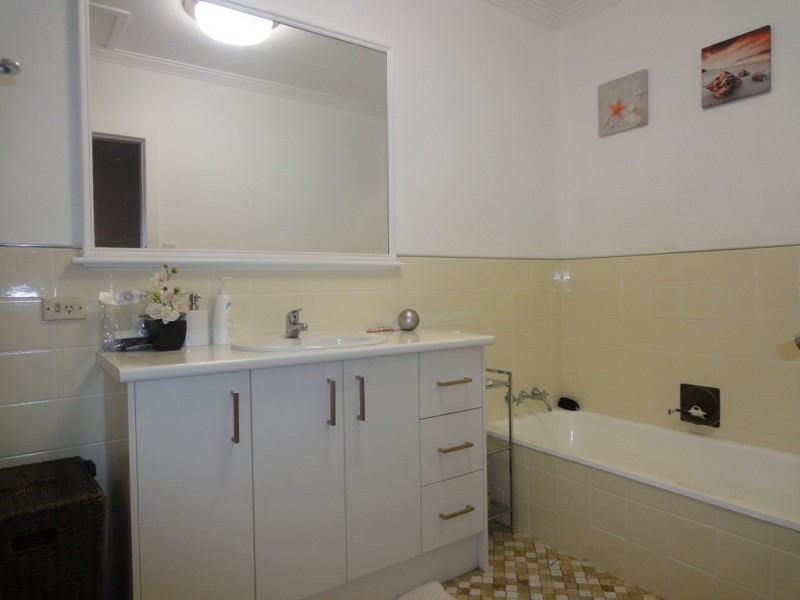 17 Lindwall, Upper Mount Gravatt QLD 4122